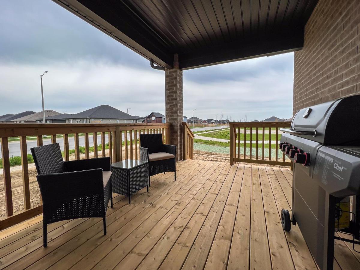 Globalstay New Houses Near Huron Lake Порт Елгин Екстериор снимка
