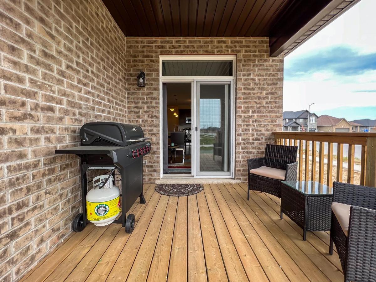 Globalstay New Houses Near Huron Lake Порт Елгин Екстериор снимка